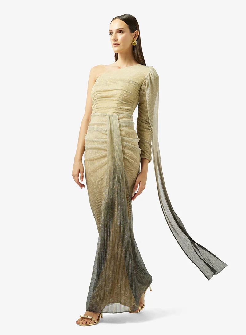 Drape Shimmer Evening Gown With Trail